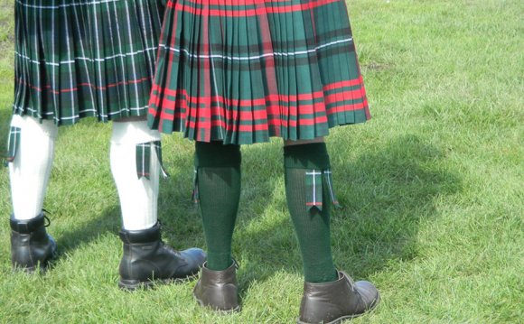 Nice Breeze Up the Kilt by