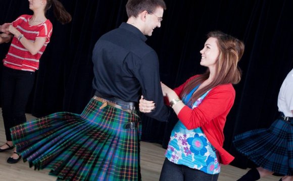 Chicago Scottish Country Dance