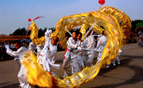 Dragon dance