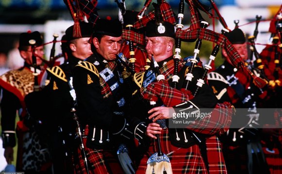 Lowlands Regiment at the Royal