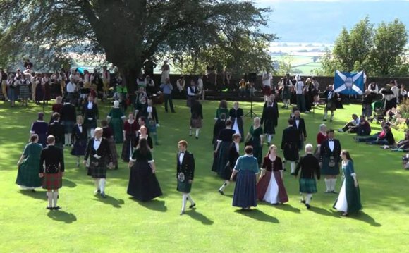 Scottish folk dance: Reel of