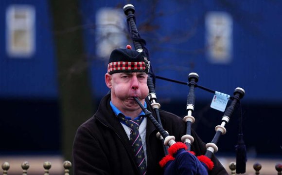 Should fans bring Bagpipes to