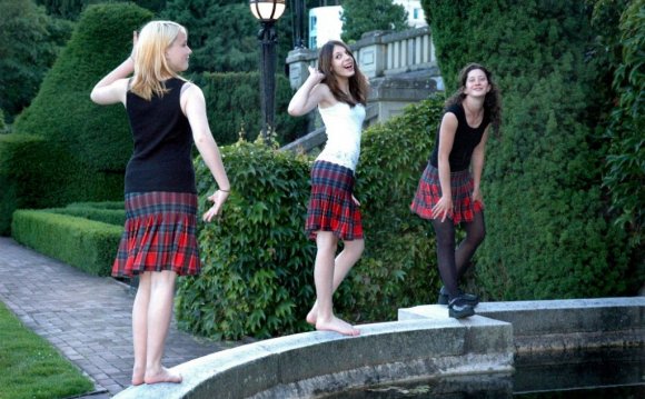 Formal Dresses: Scottish kilt