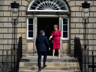 sturgeon-cameron-bute-getty.jpg